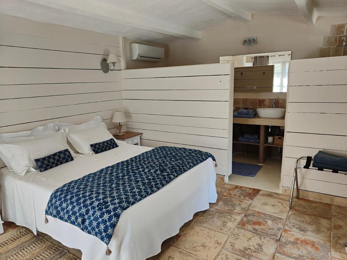 Roussillon en Isere ル チャント デュ クール Bed & Breakfast エクステリア 写真