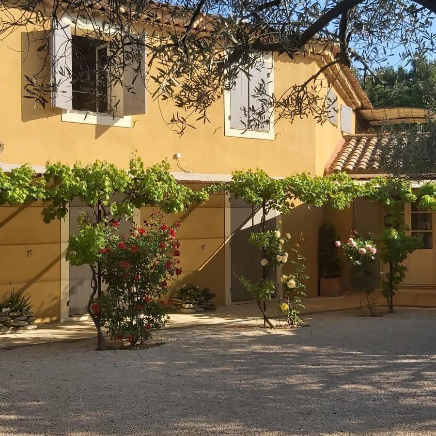 Roussillon en Isere ル チャント デュ クール Bed & Breakfast エクステリア 写真