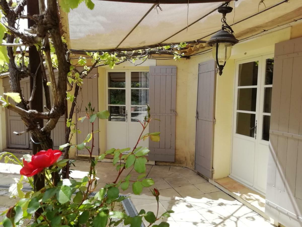 Roussillon en Isere ル チャント デュ クール Bed & Breakfast エクステリア 写真